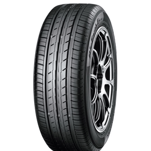 NEUMATICO YOKOHAMA 175/60R15-81H ES32