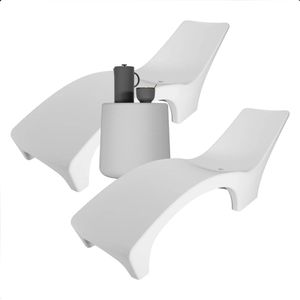 Set de reposeras plásticas + mesa de REGALO. Comodohome