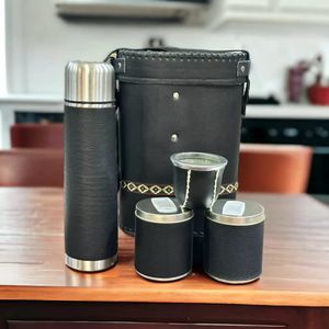 COMBO CAMPO: SET MATERO + TABLA ASADO