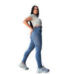 image-d094b2867fd54f5c92d8e715acfef1e7