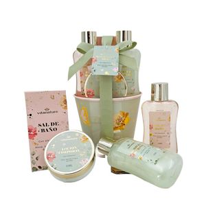 Bath Gift Set Garden Cup Vitamina E, Rosa Vainilla, Sándalo & Lirio.