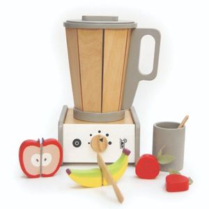 Licuadora de madera con accesorios