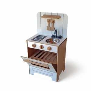 Cocinita simple con estante