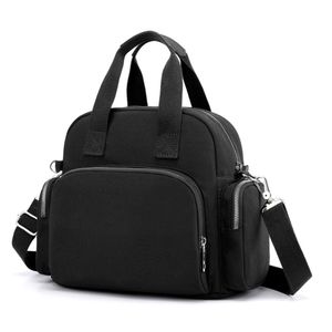 Cartera Morral Negra Gadnic Mini Bandolera Con Correa