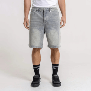 Bermuda Rusty Lucifer