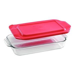Fuente Rectangular Con Tapa Roja 1,9 Lt Basics Pyrex